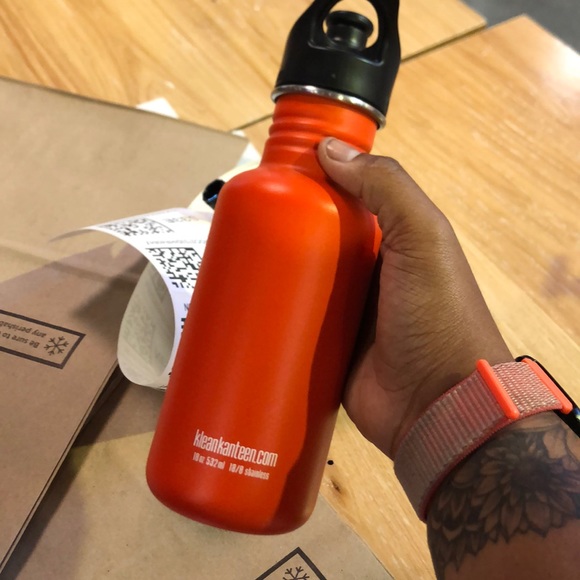 Klean Kanteen water bottle !! - Picture 3 of 4